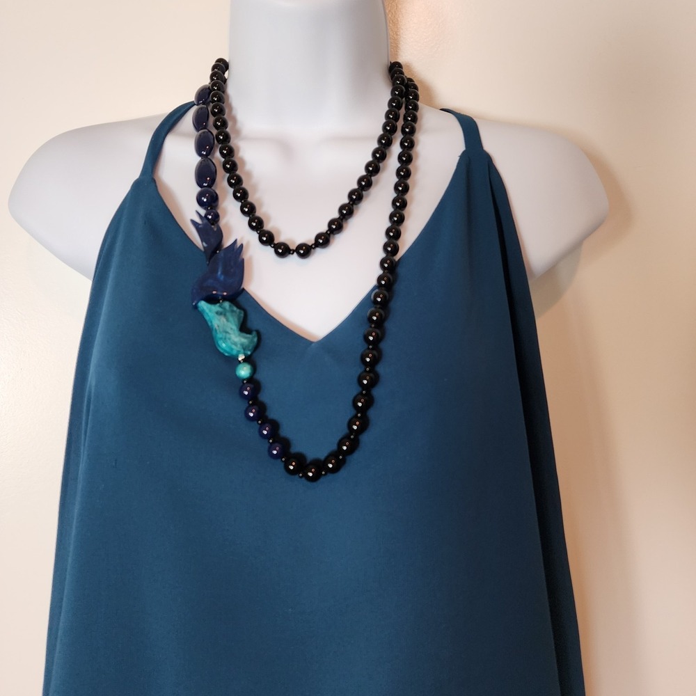 NWT Alembika Tahiti‎ Blue Bird Resin Necklace Art Lagenlook Minimalist
